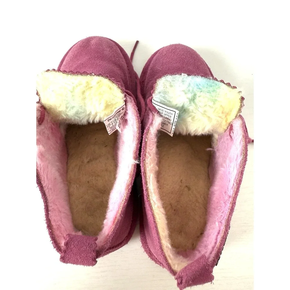 Bearpaw Shorty Youth  Ankle Hypnotic Violet  SIZE 1 Chukka Skye Suede‎ Pink